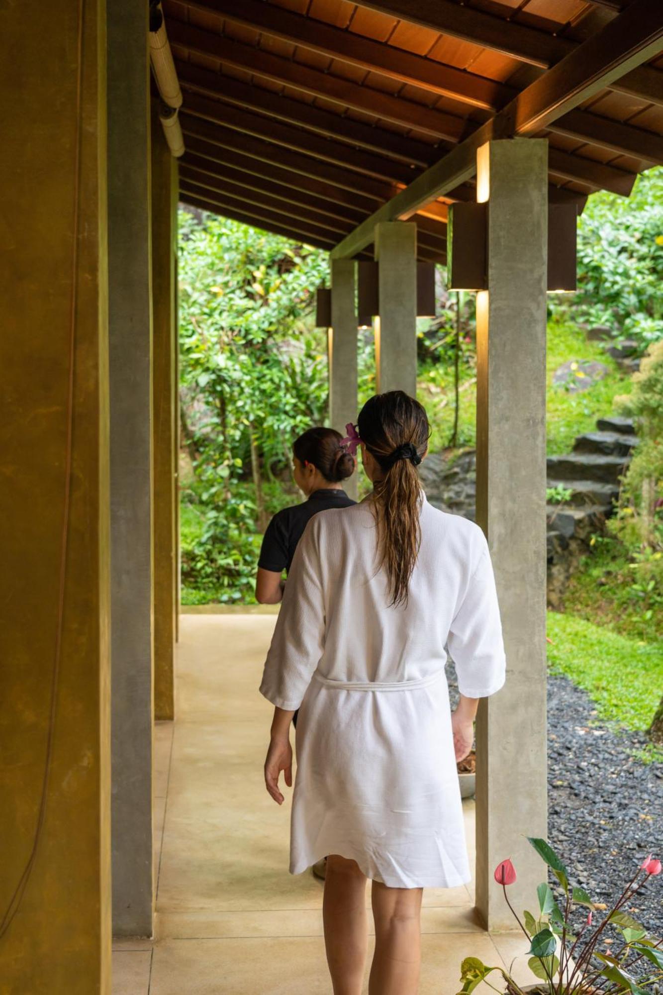 Aarunya Nature Resort&Spa Kandy Bagian luar foto