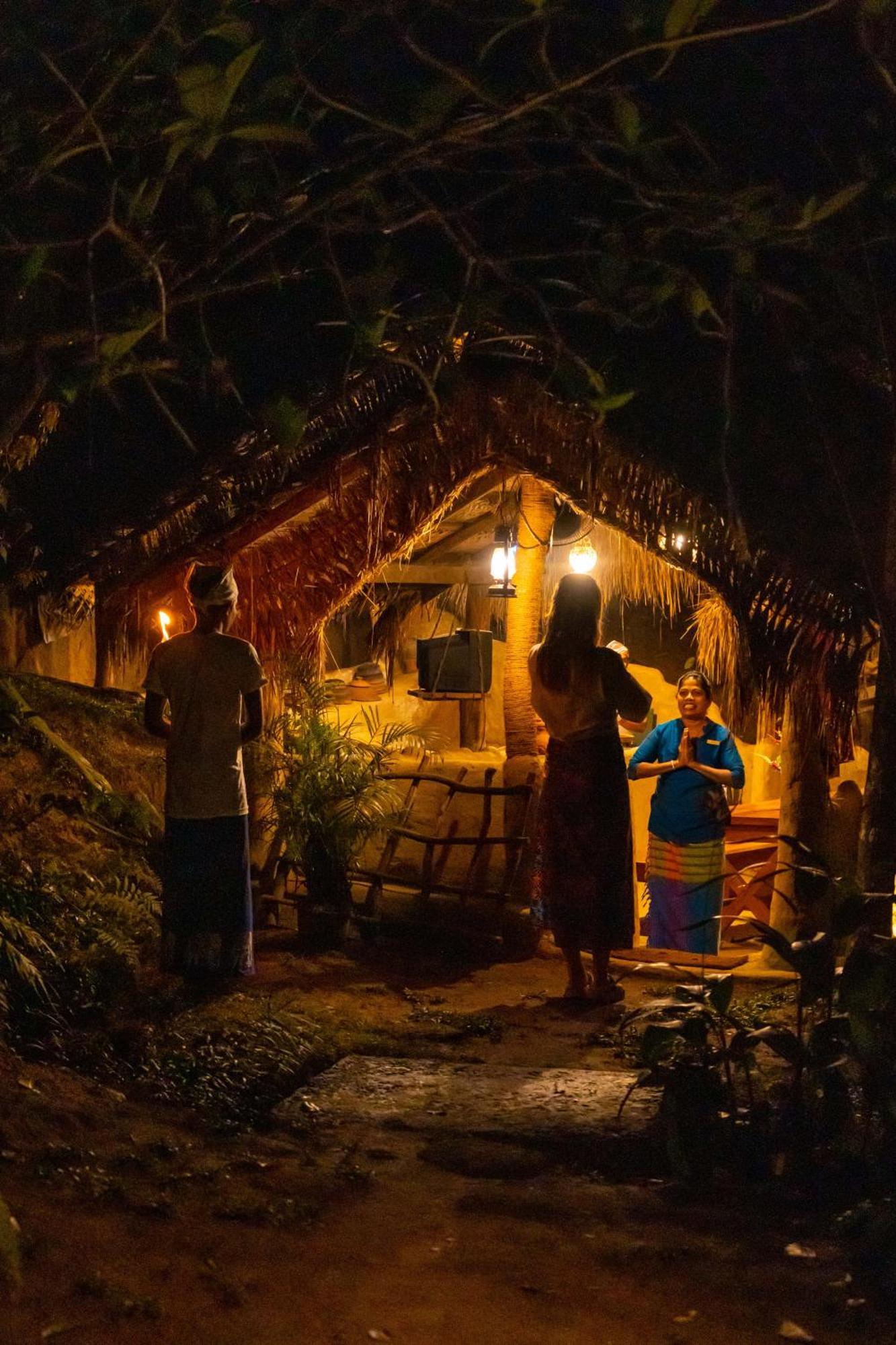 Aarunya Nature Resort&Spa Kandy Bagian luar foto
