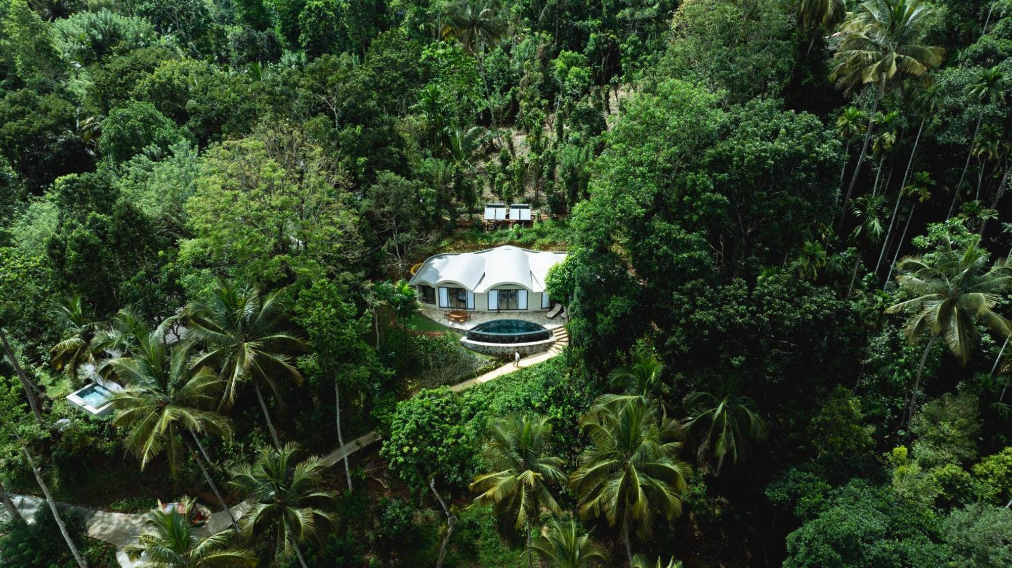 Aarunya Nature Resort&Spa Kandy Bagian luar foto